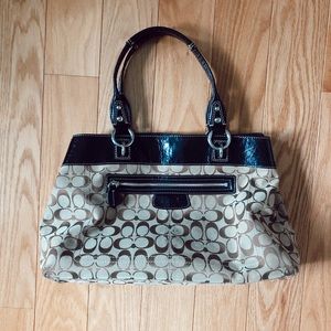 Large Coach pocketbook